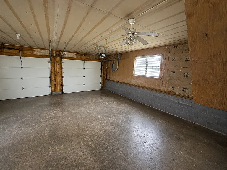 161 Pentagon Cir — Photo 24