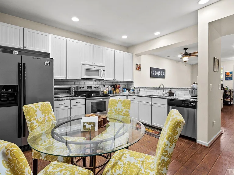 236 Duck Mill Cir — Photo 23