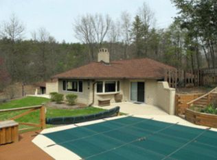 8669 Fritzholz Ln, Huntingdon, PA 16652