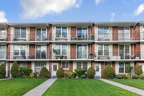 Sold by Ben Bay Realty Co. of Bay Ridge | media 1
