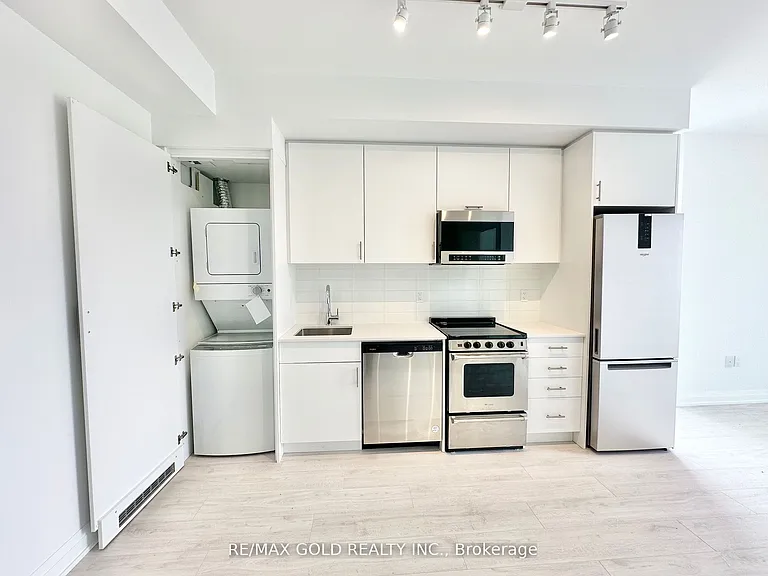 412 Silver Maple Rd #515 — Photo 14