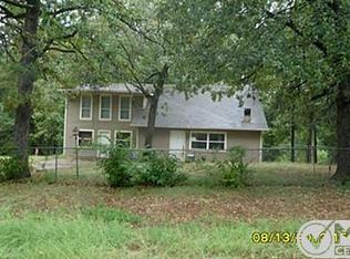 6768 Parkwood Dr, Gilmer, TX 75645