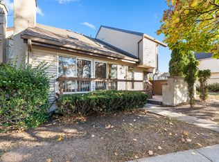 9 Denise Dr, Edison, NJ 08820