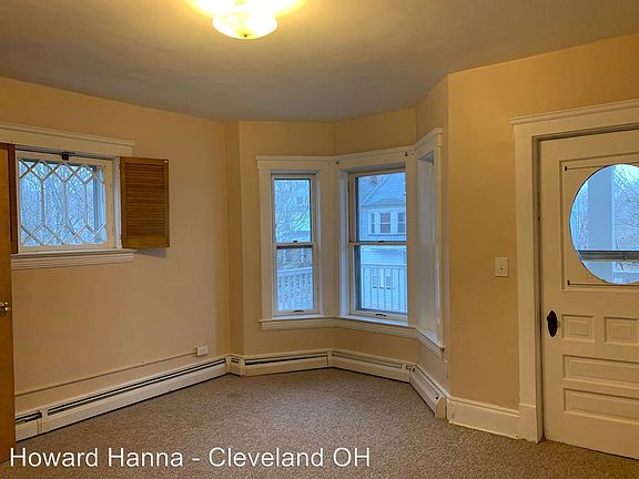 5th image of 1609 Lakewood Ave APT 5