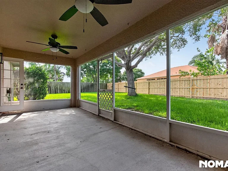 2190 Weatherly Ave — Photo 13