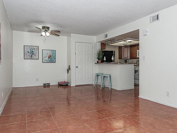 5th image of 540 N May St #3093