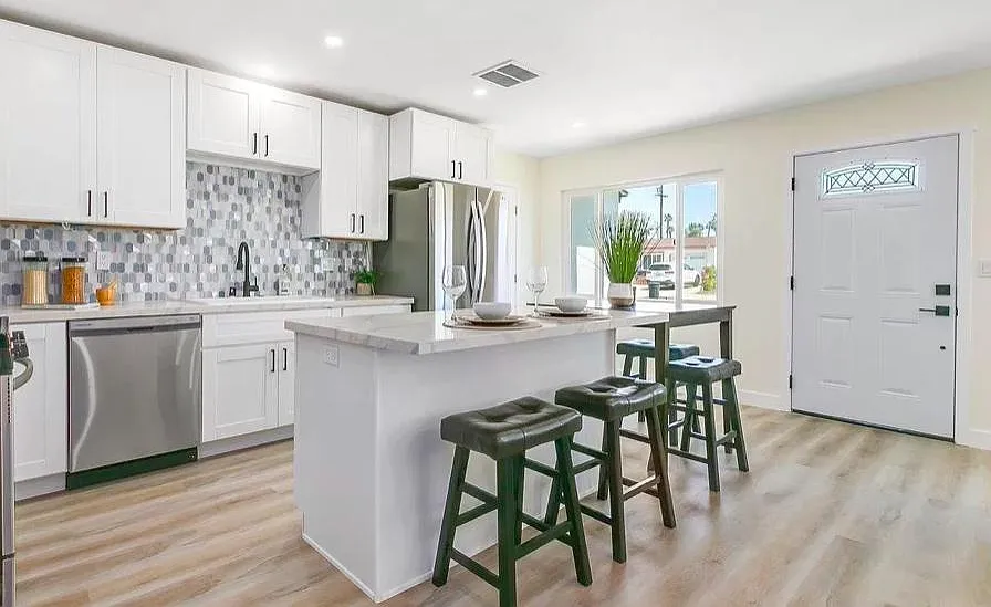 838 Madison Ave — Photo 3