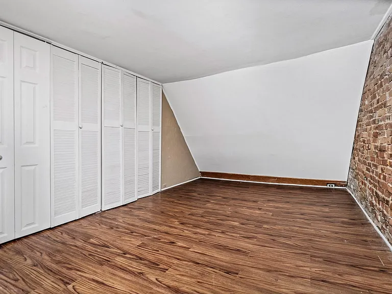 5027 Pine St #3F — Photo 10