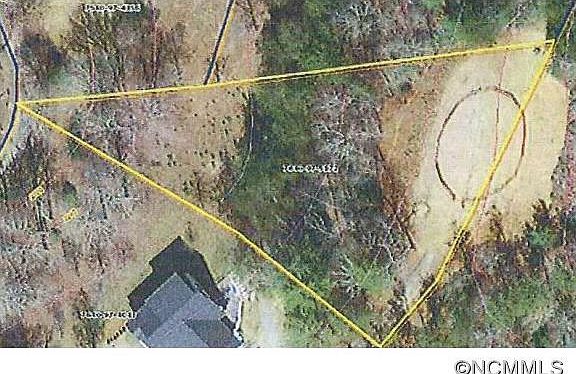 2nd image of 492 Evans Rd