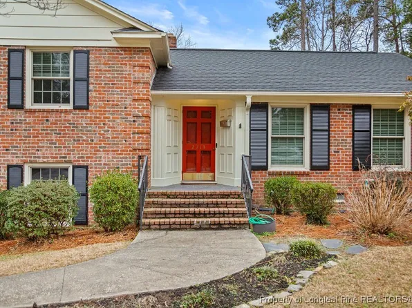 2713 Millbrook Rd, Fayetteville, NC 28303