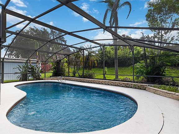 4th image of 656 LITTLE WEKIVA ROAD
