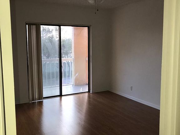 3rd image of 8180 Geneva Ct APT 323