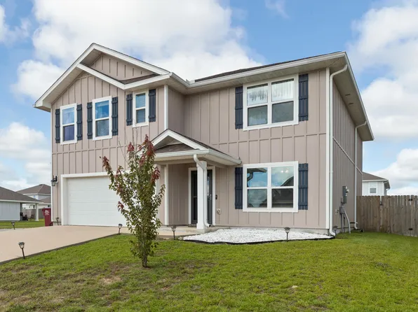 420 Scarborough St, Crestview, FL 32539