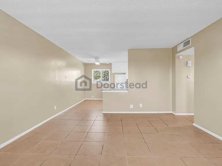 9400 Montrose Ct #31 — Photo 7