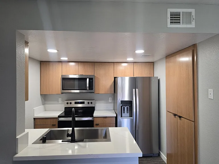Corona Pointe Resort — Photo 251