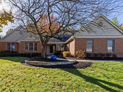 1247 Harrison Pond Dr, New Albany, OH, 43054