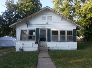 10010 E Lexington Ave, Independence, MO 64053