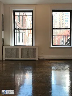 Rented by Metropolitan Property Group | media 5