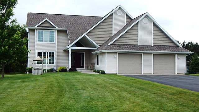 1st image of 4413 Long Wood Dr