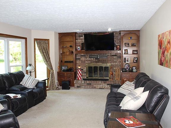 5th image of 4480 Leewood Dr