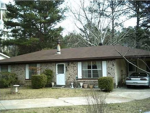 2nd image of 634 Highland Dr