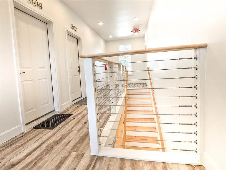 517 S Almon St #104 — Photo 5