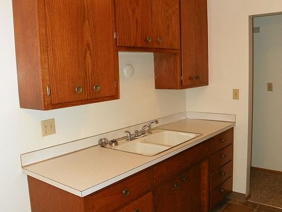 4th image of 1807 Stillwater Ave E APT 12