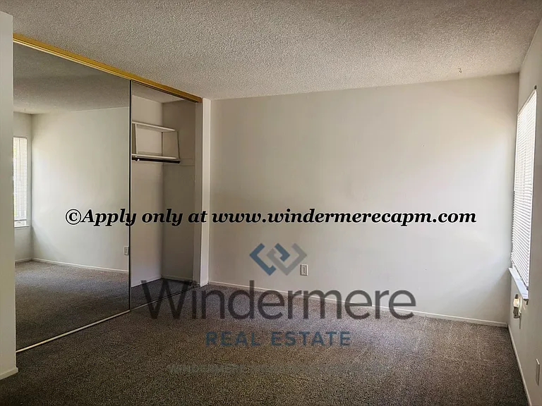 127 Touchstone Pl — Photo 23