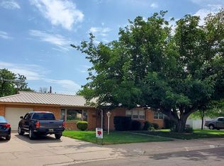 1607 Madison Ave, Roswell, NM 88203