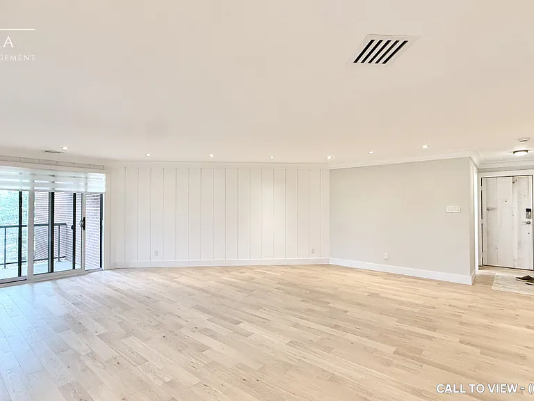 50 Blue Springs Dr #52 — Photo 1