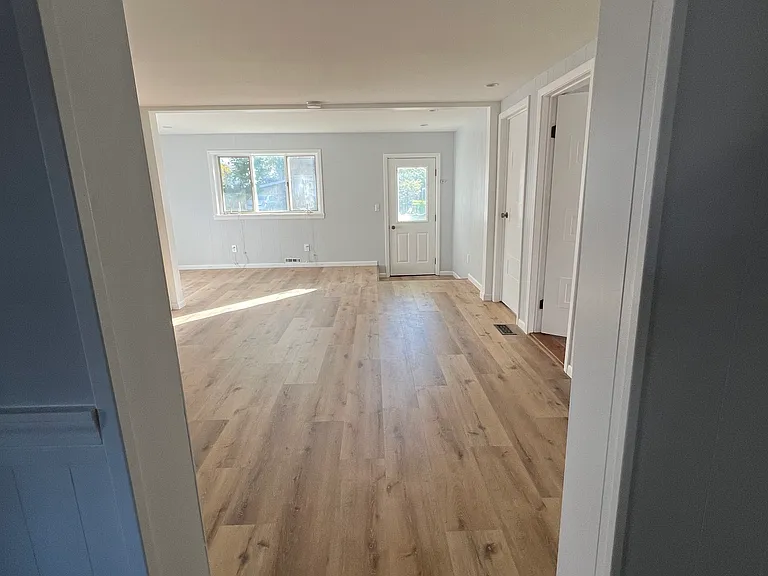 54 N Ermine St #1 — Photo 7