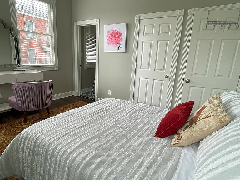 501 Blair St — Photo 37