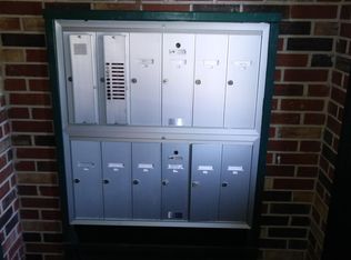 17963 Amherst Ct APT 101, Country Club Hills, IL 60478