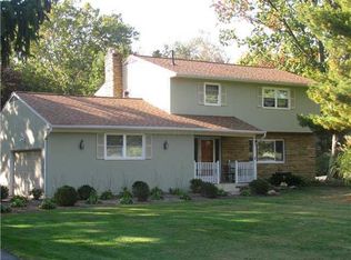 331 Deer Trail Rd, Reynoldsburg, OH 43068