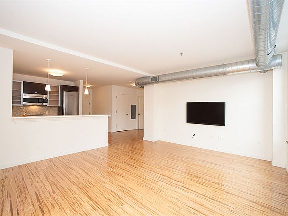 2nd image of 232 Pavonia Ave APT 217