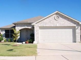 5420 Cameron Dr, Grand Prairie, TX 75052