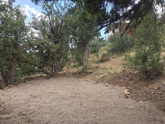 Flat camp spot w pea gravel