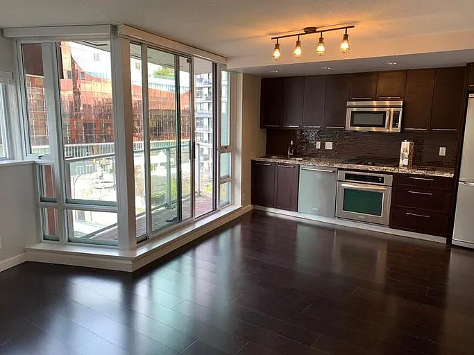 1 bed, 1.0 bath, 664 sqft, $2,600 — Photo 2