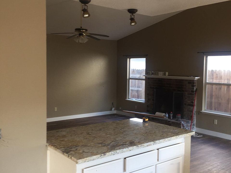 1st image of 2732 E Parker Ct