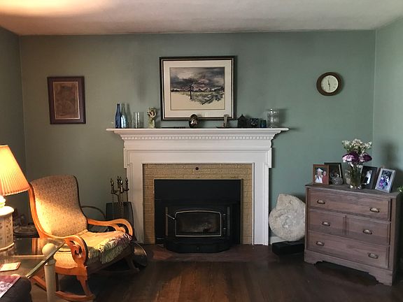 3rd image of 409 Hiden Blvd