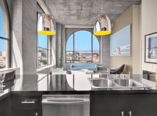 311 2nd St APT 810, Oakland, CA 94607