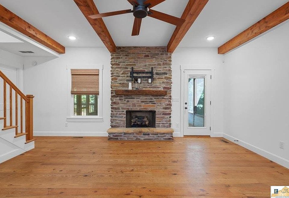 1st image of 495 Whispering Woods Rd