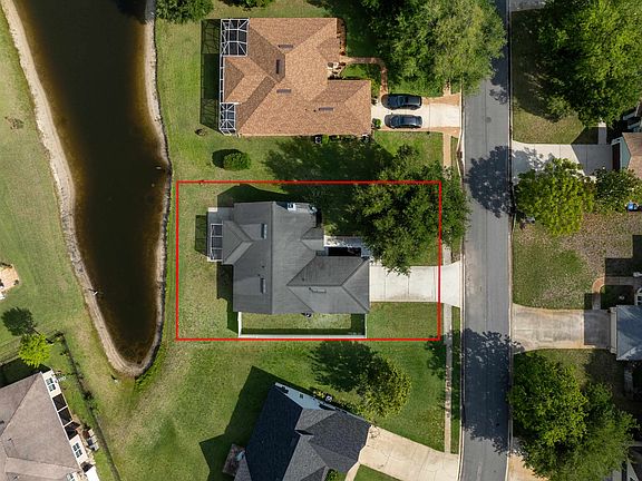 2nd image of 284 N Churchill Dr
