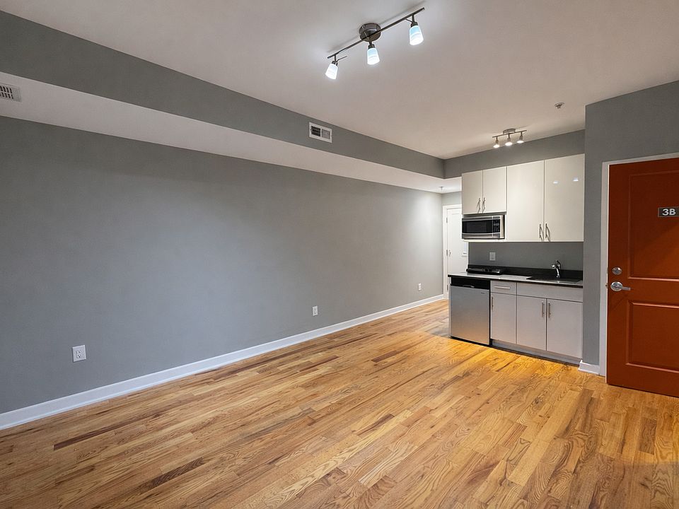 1st image of 531A N Budd St #3B