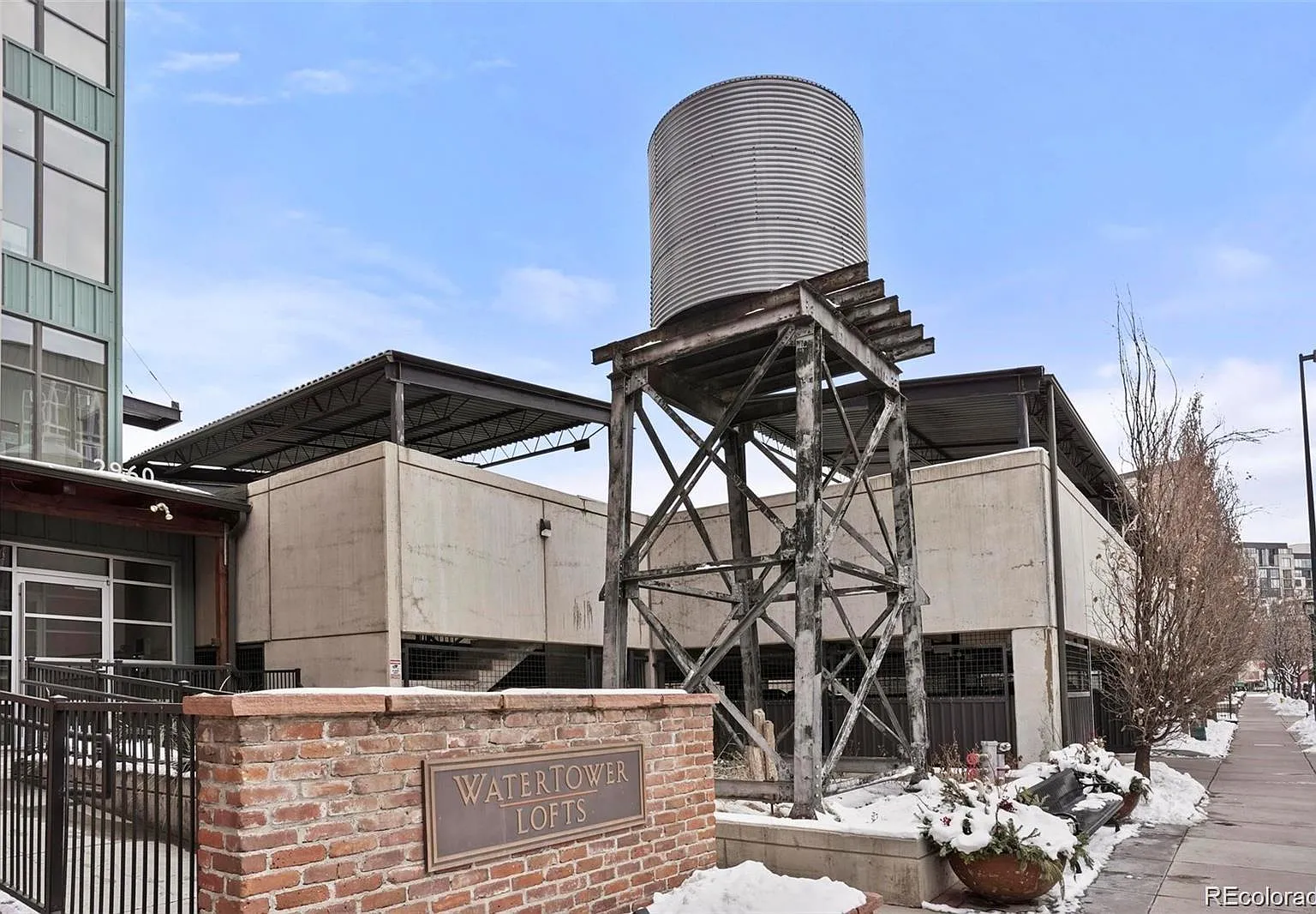 Water Tower — Photo 2
