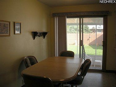 3rd image of 4177 Dawncliff Dr