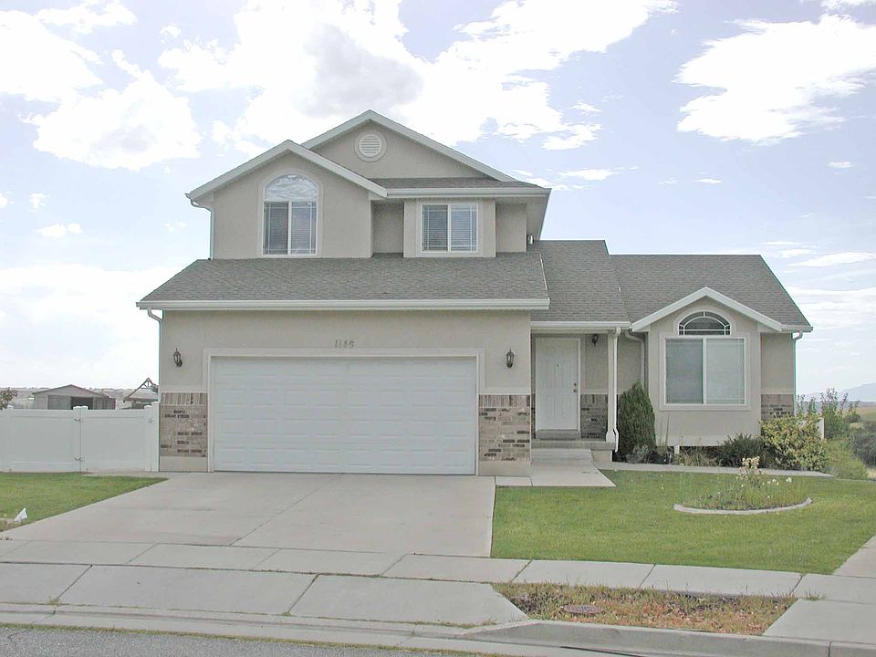 1 Front of Home_10132025