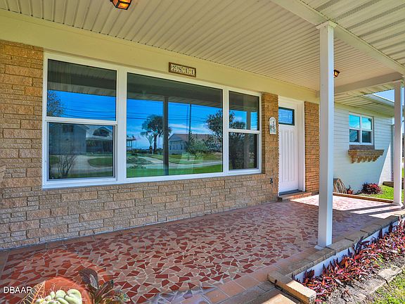 4th image of 2811 S Peninsula Dr