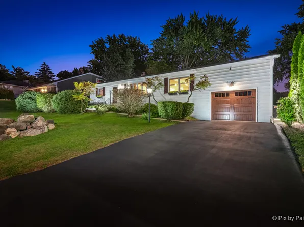 3707 W Timothy Ln, McHenry, IL 60050