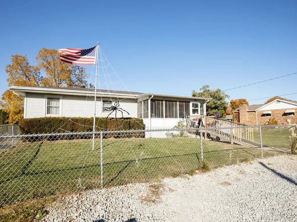 105 E 1st St, Fletcher, OH 45326